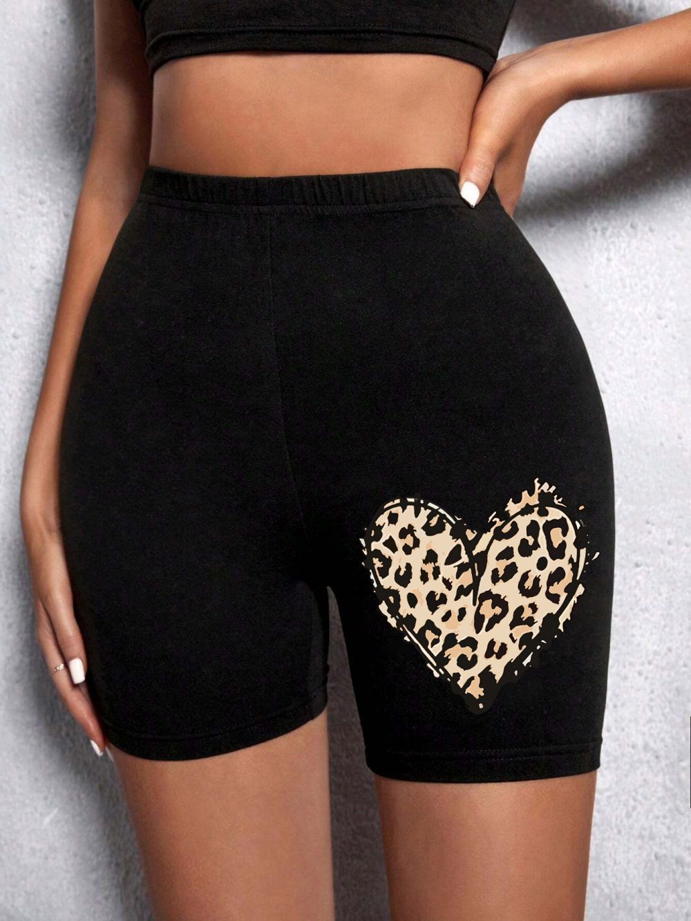 Summer Woman Tight Shorts Leopard Heart And Love Letter Grap