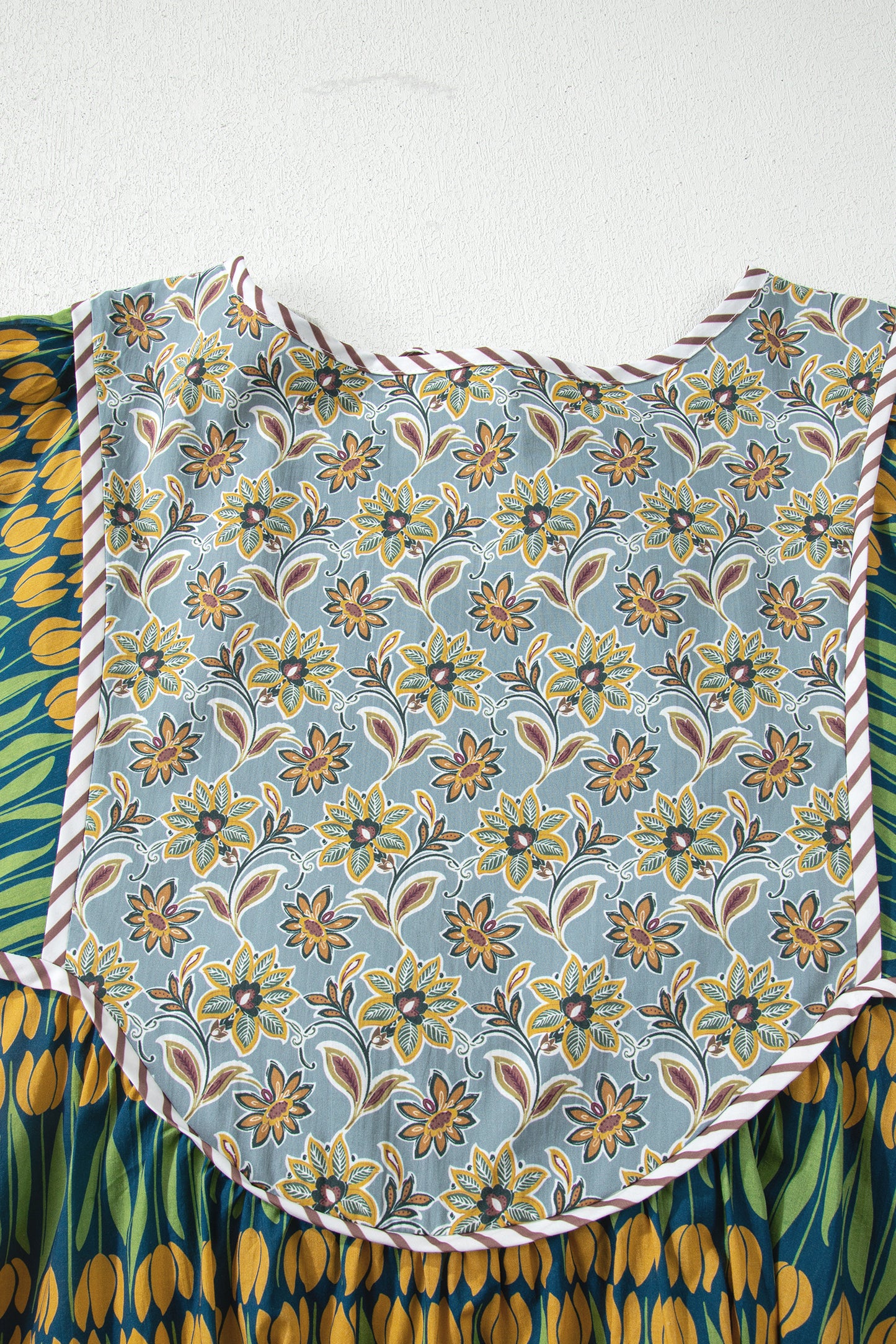 Green Plus Size Mixed Floral Print Striped Trim Loose Mini Dress