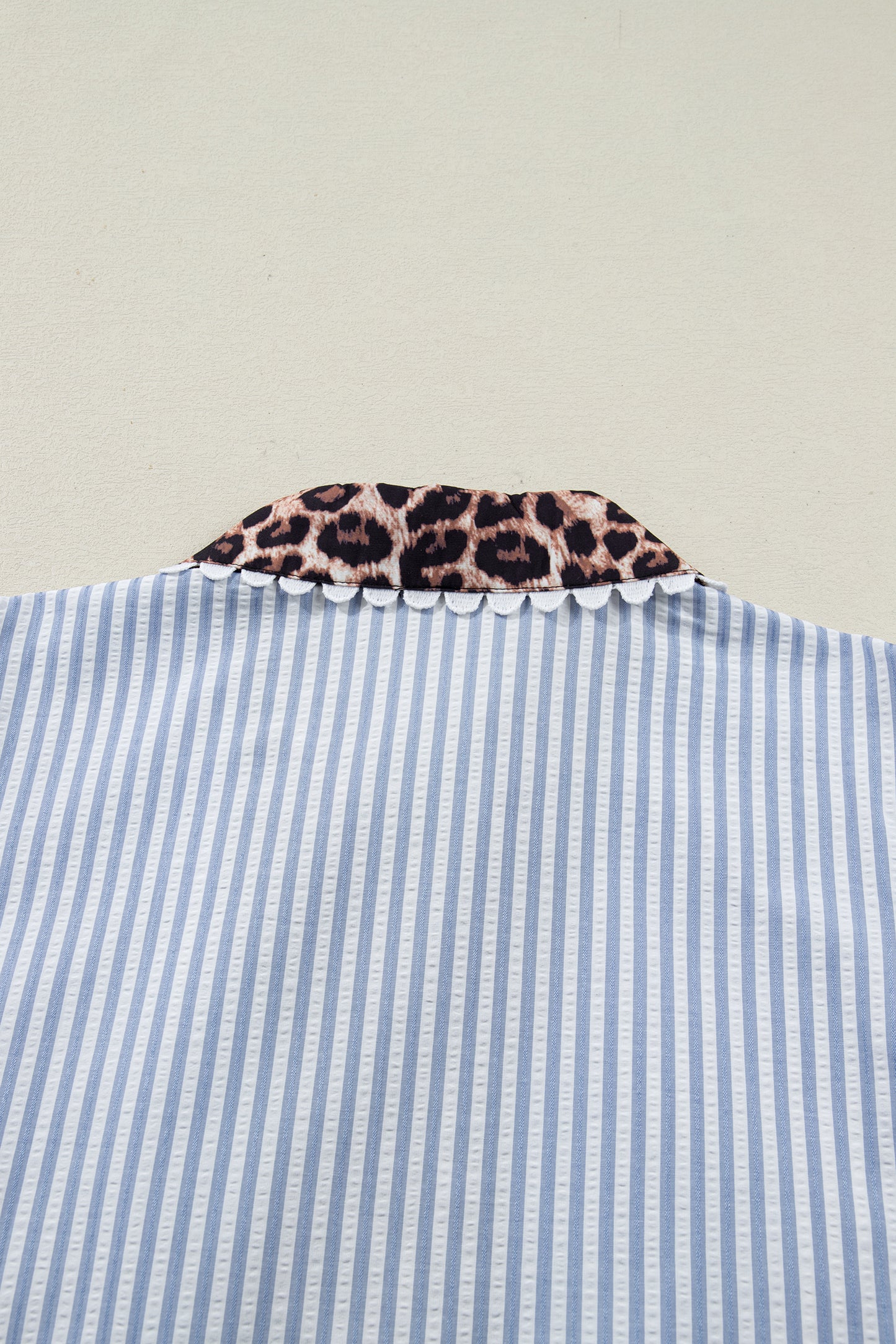 Sky Blue Stripe Plus Size Leopard Patchwork Collar Short Bubble Sleeve Blouse